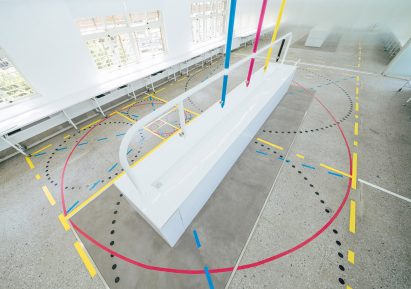 Aesthetic Lab uses a golden rectangle for its floor design