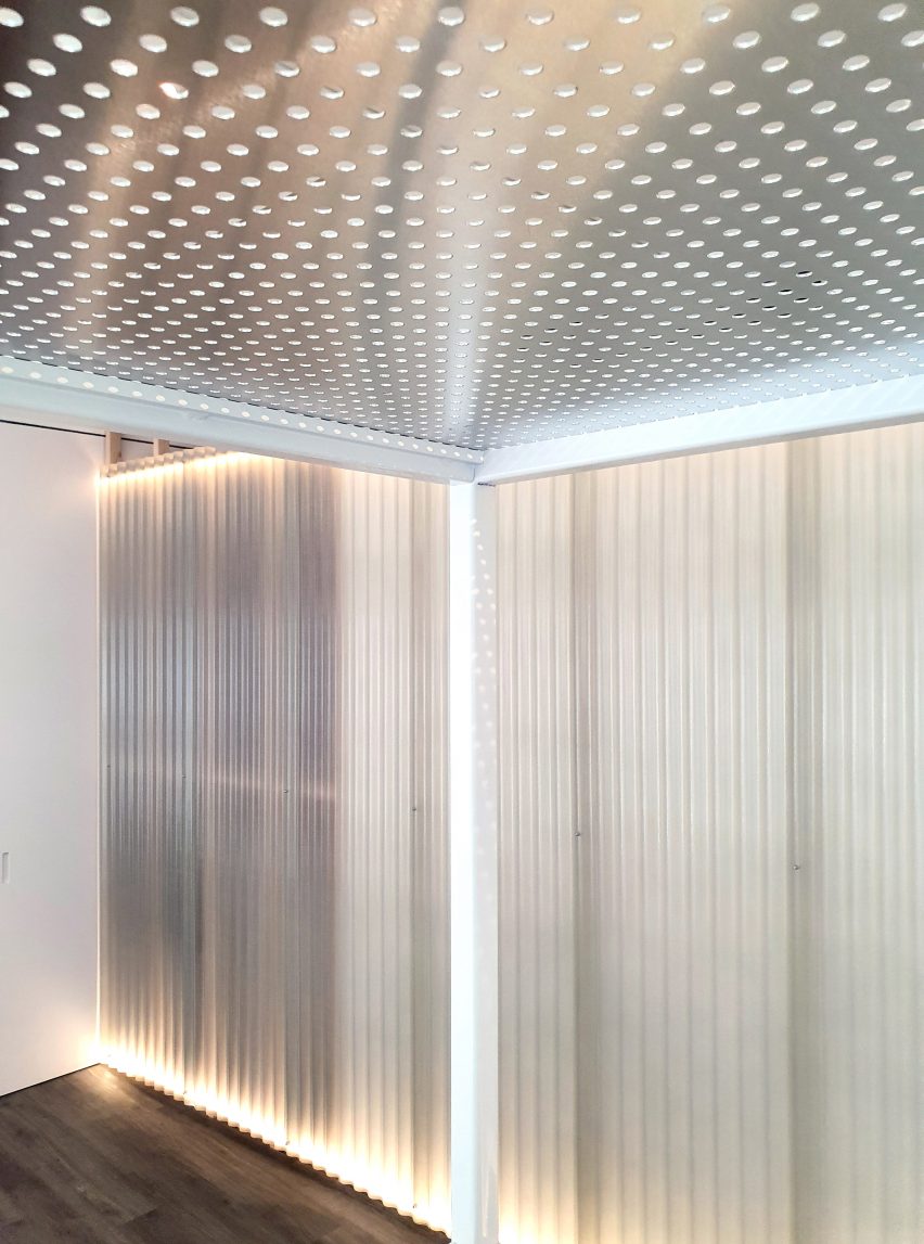 ArtReview office