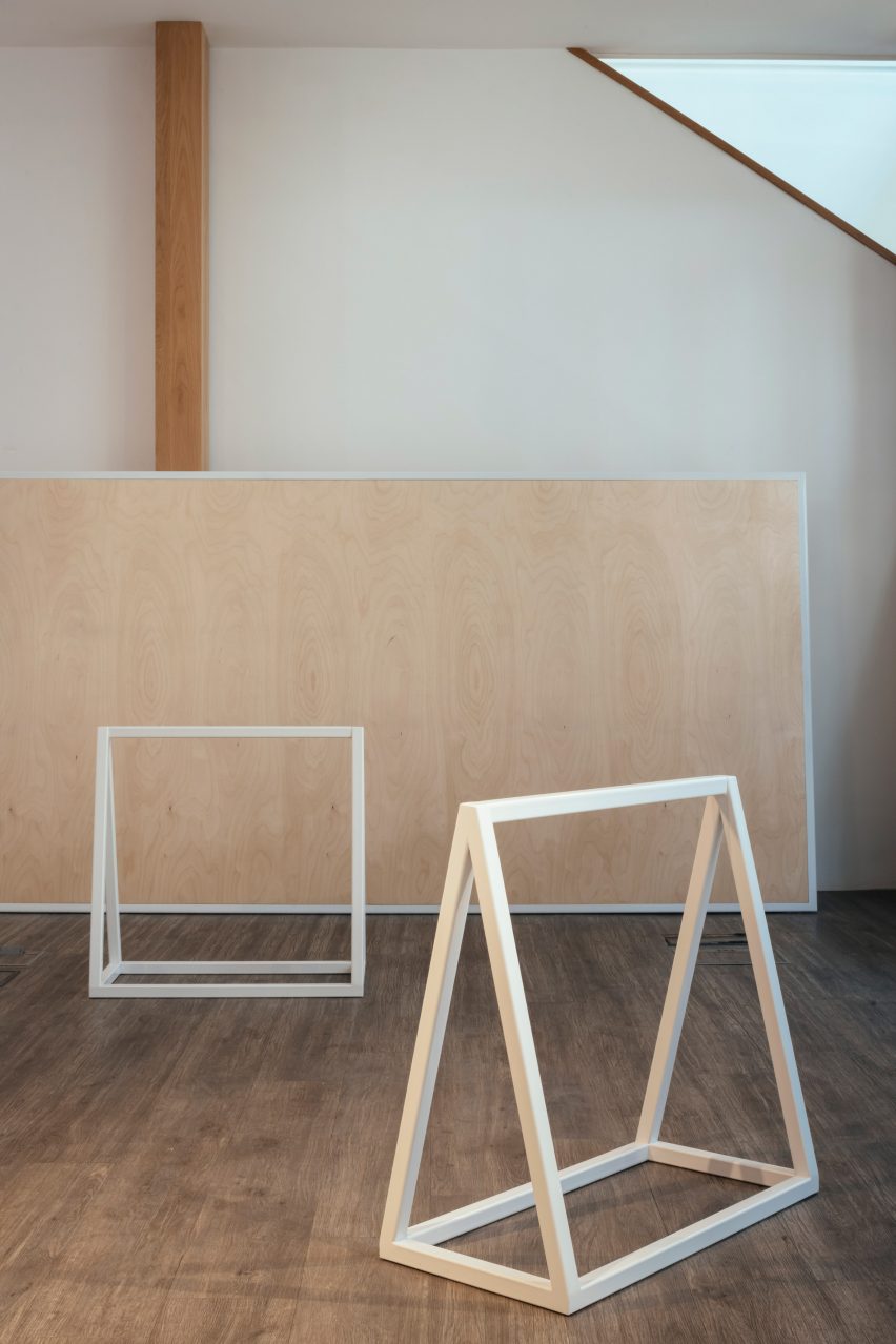 ArtReview office
