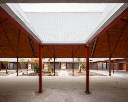Courtyard garden in Matamoros Market by Colectivo C733