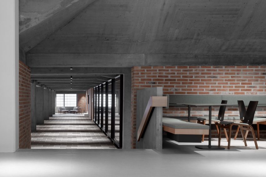 Cusanus Academy renovation by MoDus Architects