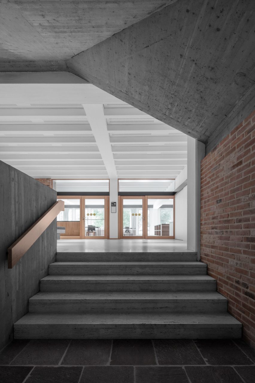 Cusanus Academy renovation by MoDus Architects