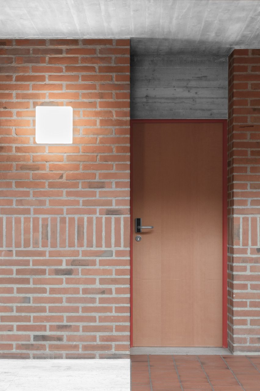 Cusanus Academy renovation by MoDus Architects