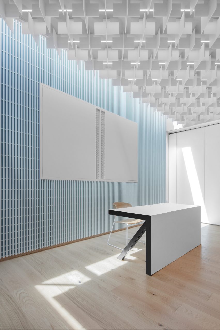 Cusanus Academy renovation by MoDus Architects