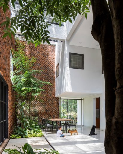Wall House in Bien Hoa, Vietnam, by CTA
