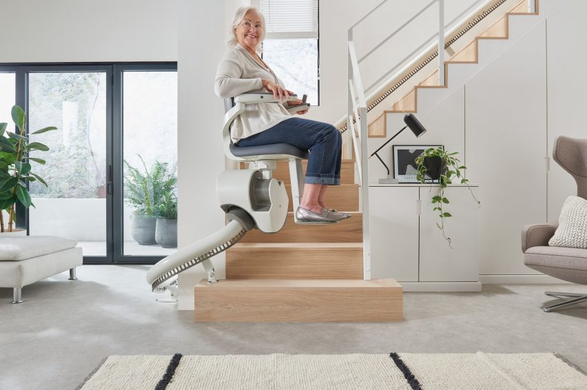 Flow X stairlift by Pearson Lloyd for Access BDD