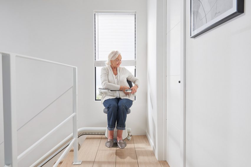 Flow X stairlift by Pearson Lloyd for Access BDD