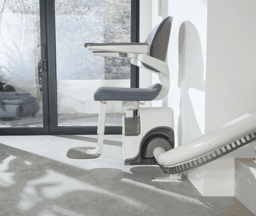 Gif of foldable stairlift by Pearson Lloyd for Access BDD