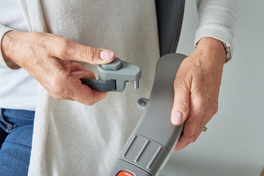 Flow X stairlift by Pearson Lloyd for Access BDD