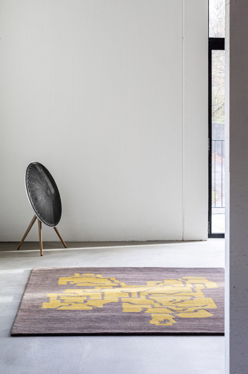 Purple and yellow hand-tufted rug