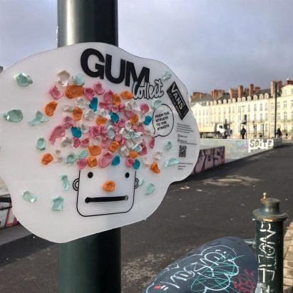 Gum collect board by Hugo Maupetit and Vivian Fischer