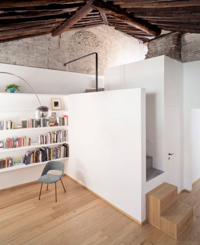 Bed deck in House for a Sea Dog in Genoa by Dodi Moss