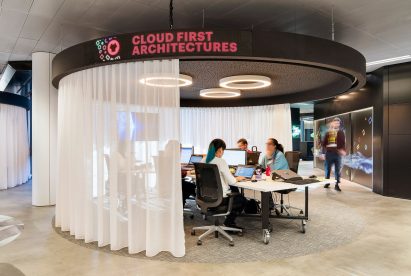 AECOM offices by Manolo Yllera