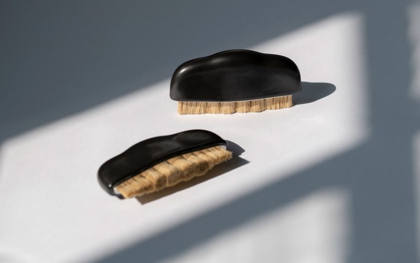 Black brushes