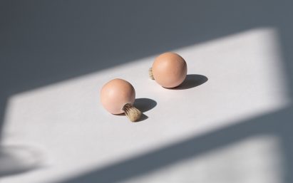 The tools are made from porcelain 
