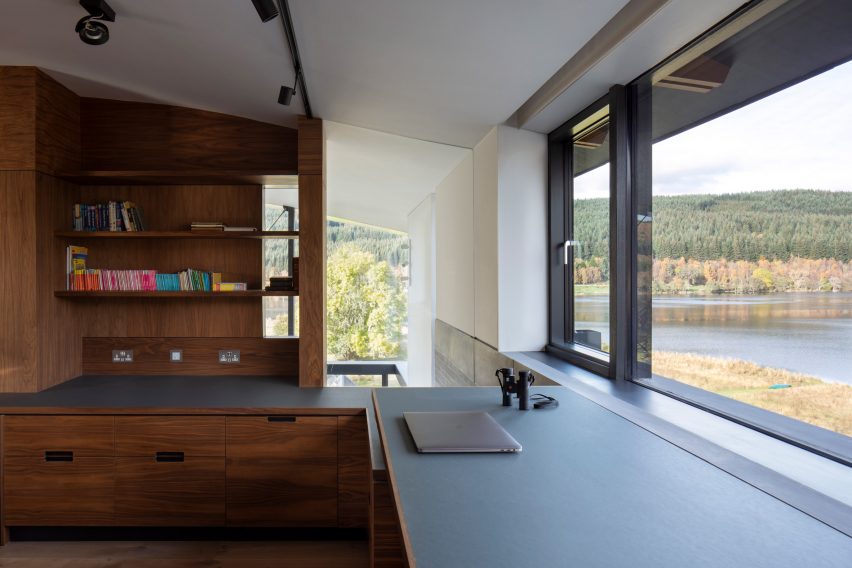 Loch Tummel House by WT Architecture