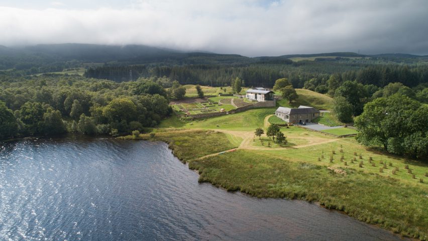 Loch Tummel House by WT Architecture
