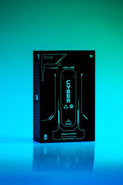 Packaging has a futuristic look by Look Labs