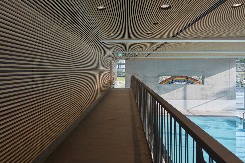 Bad Berg mineral baths in Stuttgart by 4a Architekten