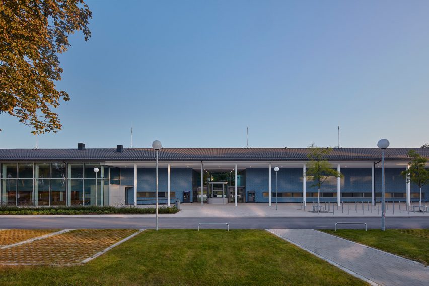 Bad Berg mineral baths in Stuttgart by 4a Architekten