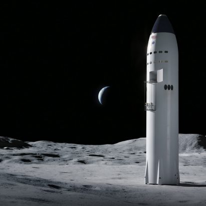 SpaceX wins NASA contract to design moon lander