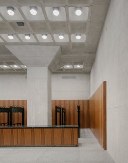 The cloakroom of the Neue Nationalgalerie