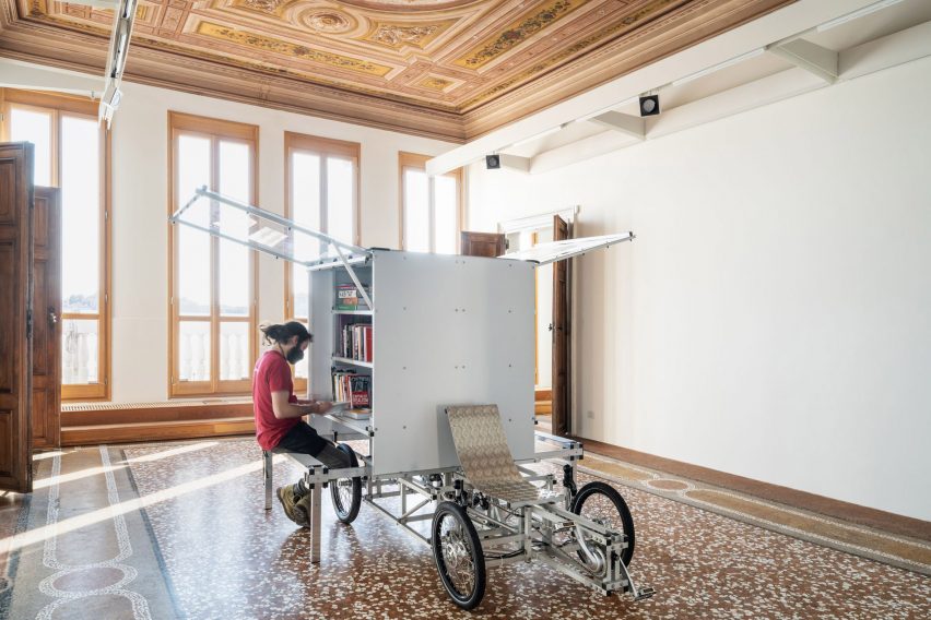Non-extractive architecture exhibition