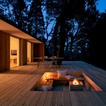 outdoor fire pit