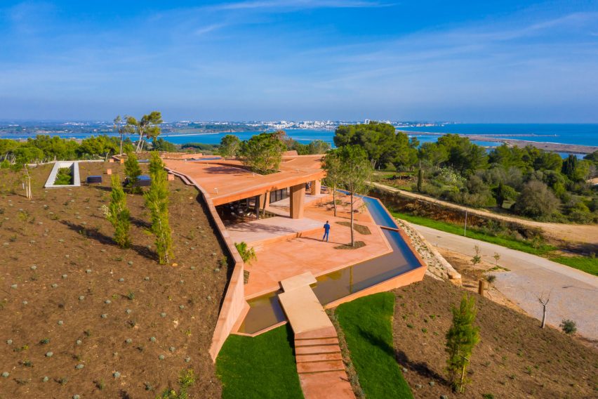 Palmares Clubhouse by RCR Arquitectes