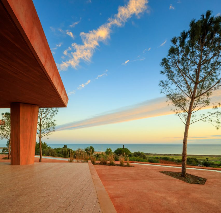 Palmares Clubhouse by RCR Arquitectes