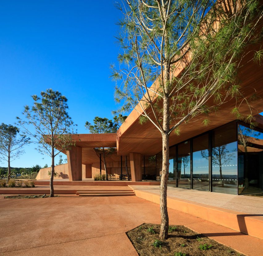 Palmares Clubhouse by RCR Arquitectes