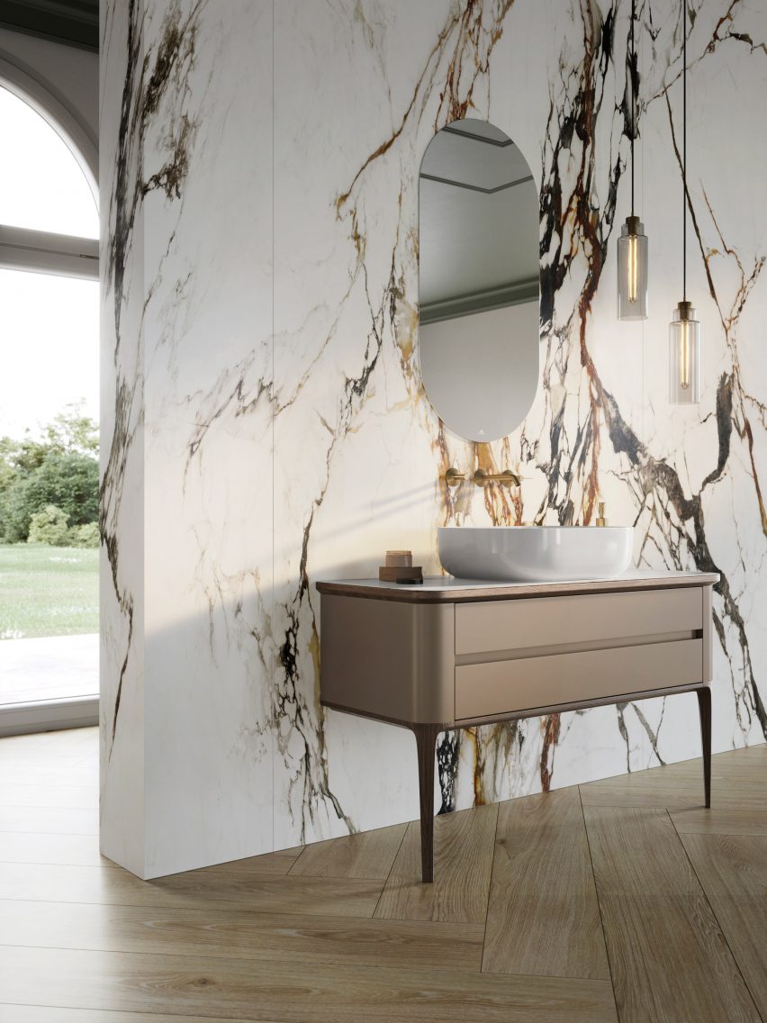 A marble-effect wall