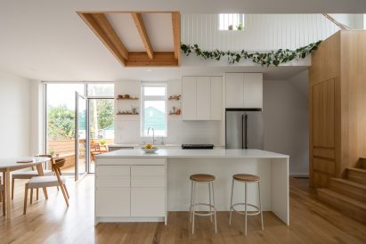 Nicholas Francoeur and Joel Fontaine Lortie used light colours for Park Ex House