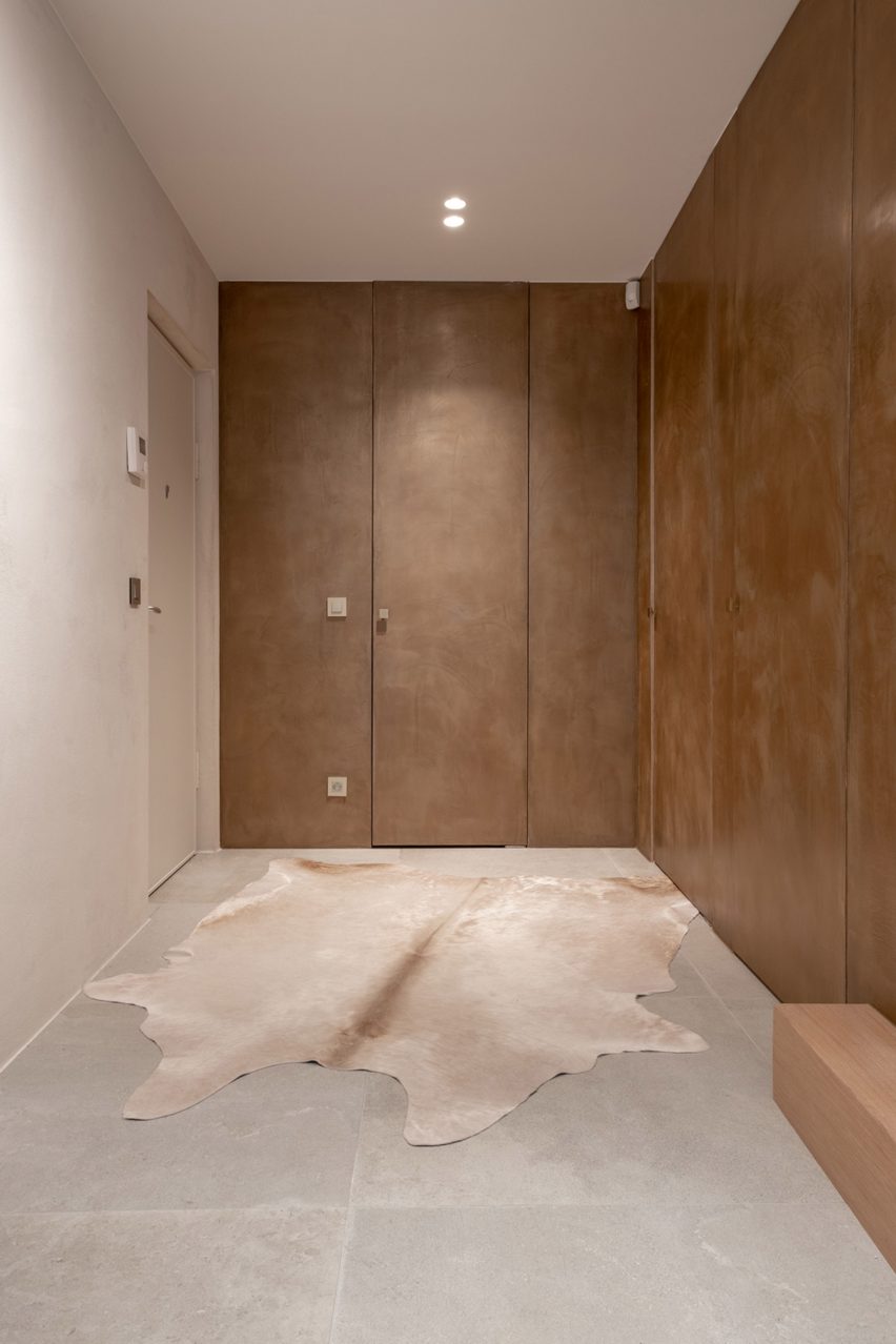 Purometallo coating by Ideal Work on walls