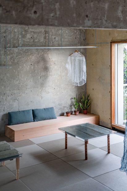 Bench seat in reception room by Nanometer Architecture
