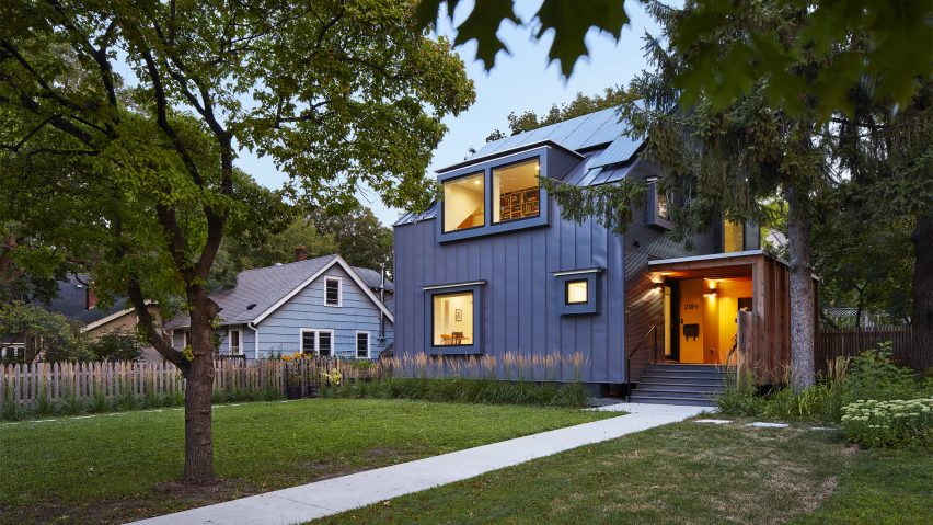 Electric Bungalow by Salmela Architect