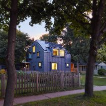 Electric Bungalow by Salmela Architect