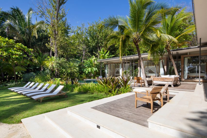 Sirena House by Studio Saxe
