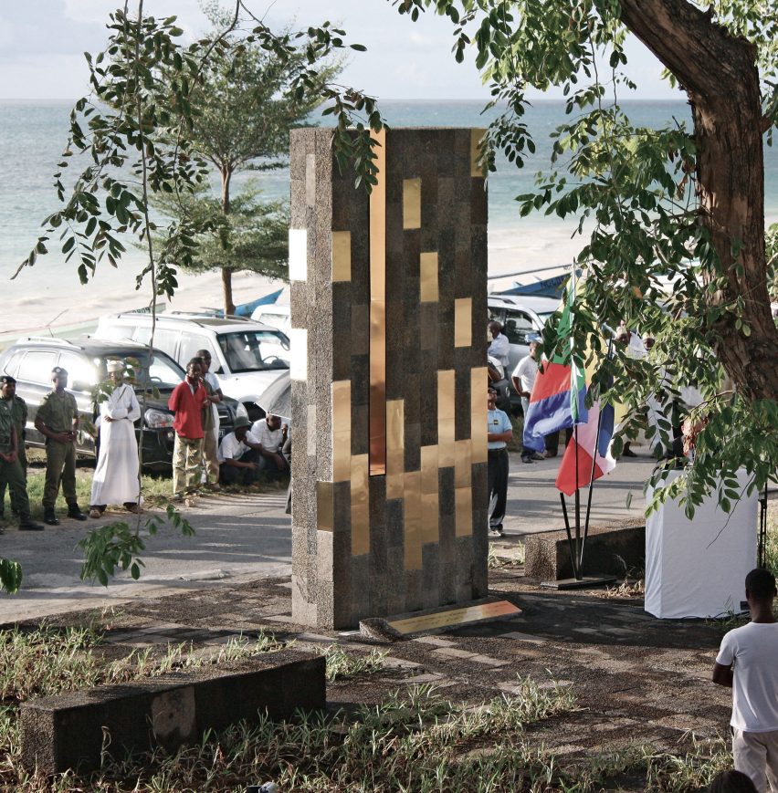 Mitsamiouli Stele, Grande Comore Island, by Mahmoud Keldi, Nadia Moussa
