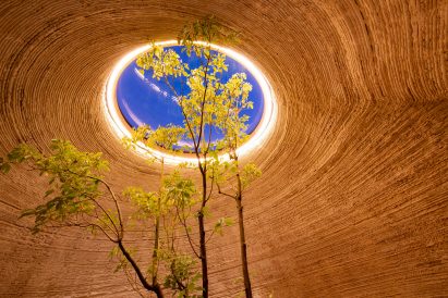 It was constructed using locally sourced clay by Mario Cucinella Architects and Wasp