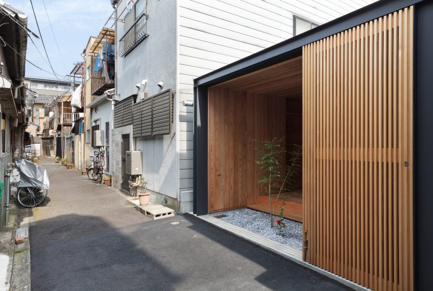 The rear facade of the Terrace House near Demachiyanagi