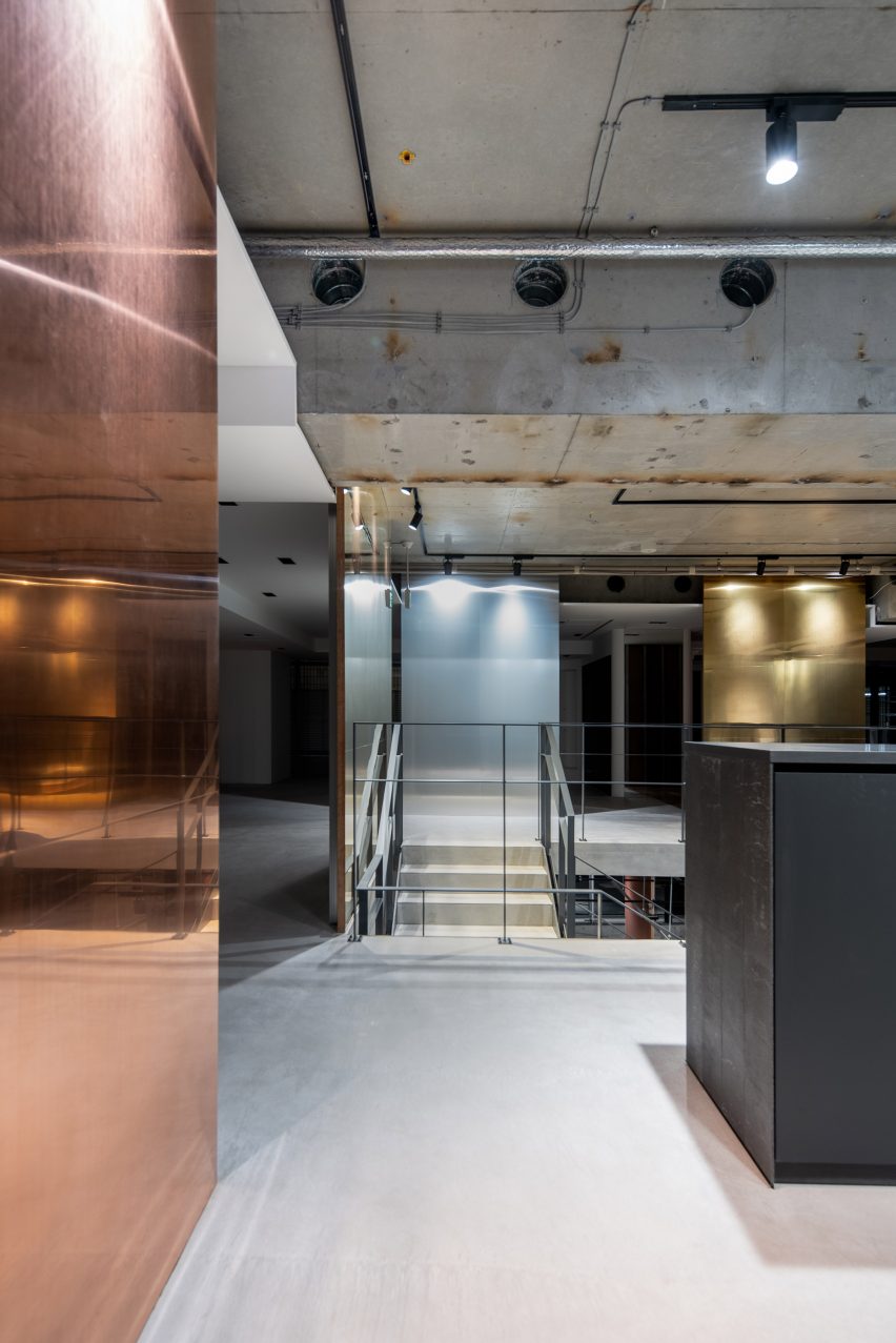 Metal walls in fashion store