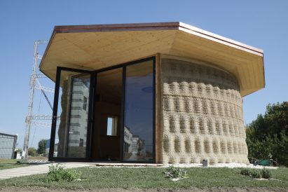 It has a hexagonal shaped roof