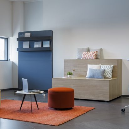 Agile workplace furniture collection by Actiu