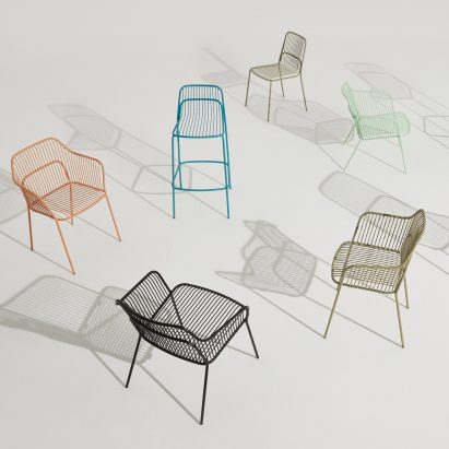 Crop outdoor seating by Benjamin Hubert for Allermuir