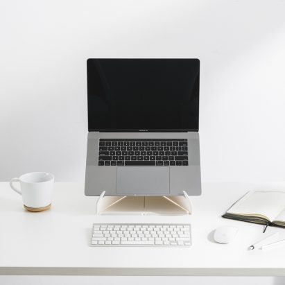 Oripura laptop stand