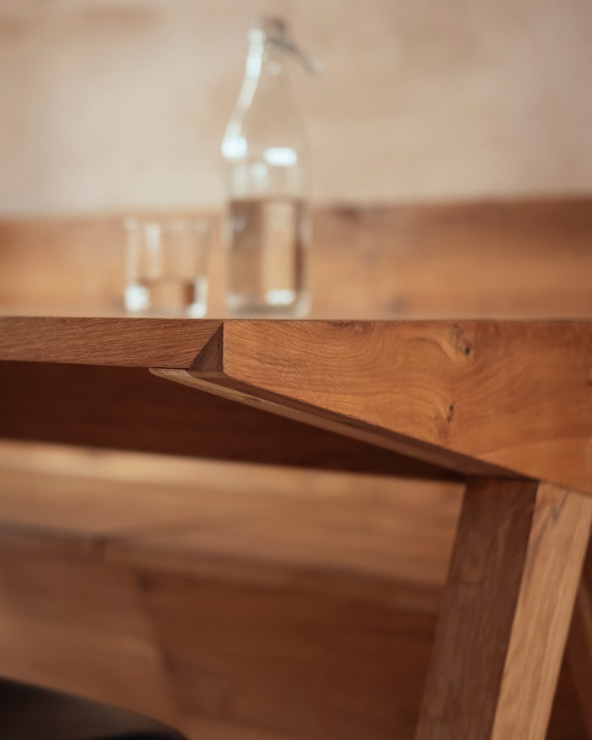 Bespoke oak furniture by VATRAA architects