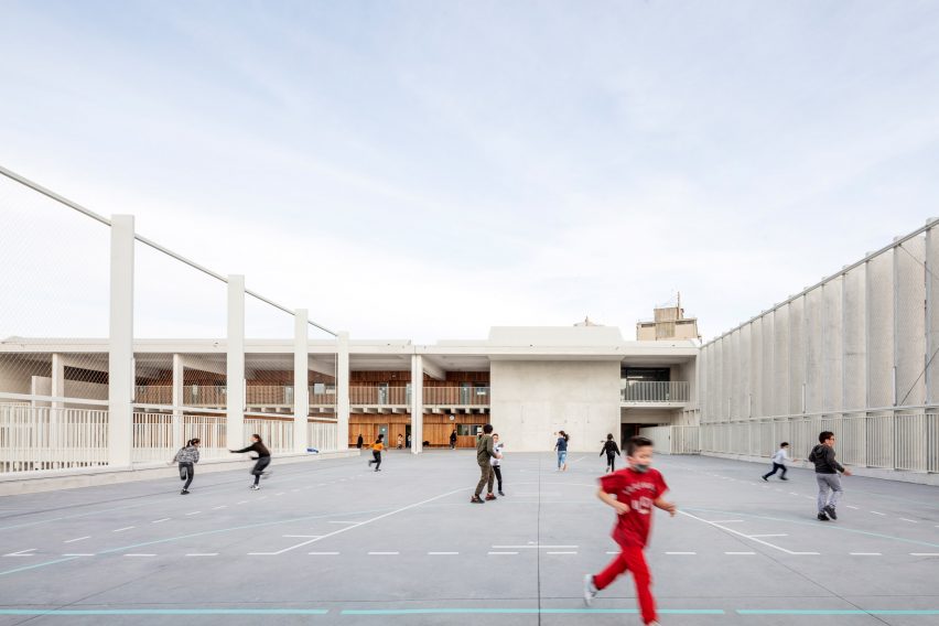 Image of the play space on the roof of the building
