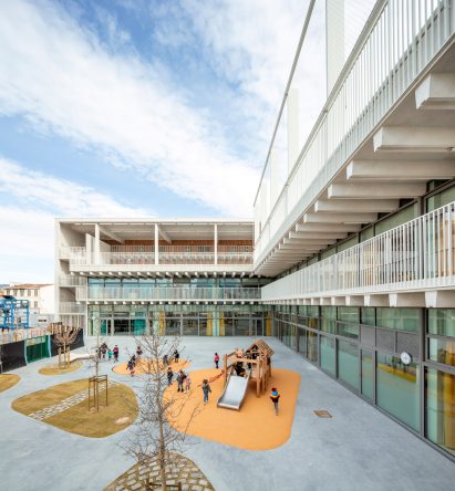 The Antoine de Ruffi playground has rubber play areas