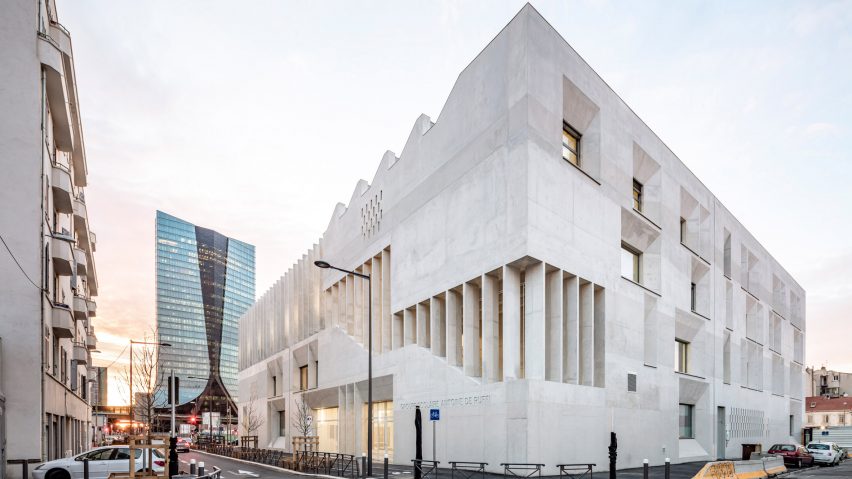 The school has a monolithic design